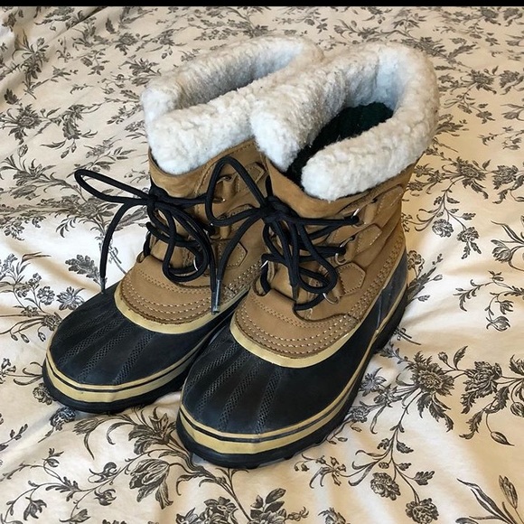 Sorel Caribou boots - Picture 4 of 7
